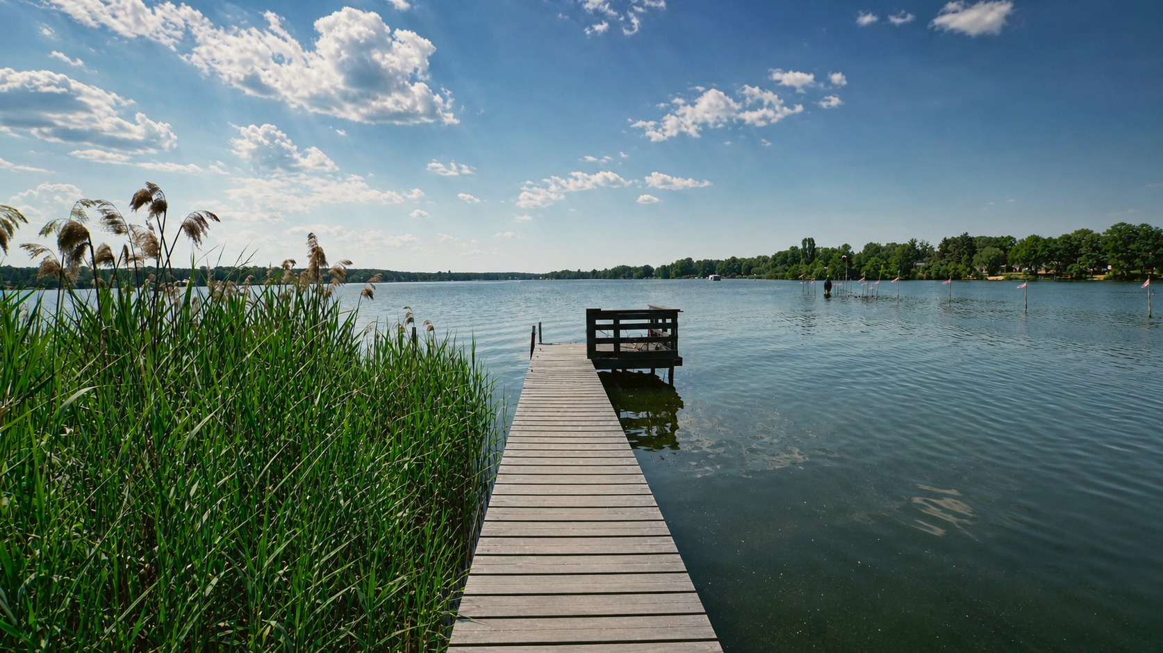 Privater Steg am Krüpelsee – Haus am See kaufen nahe Berlin