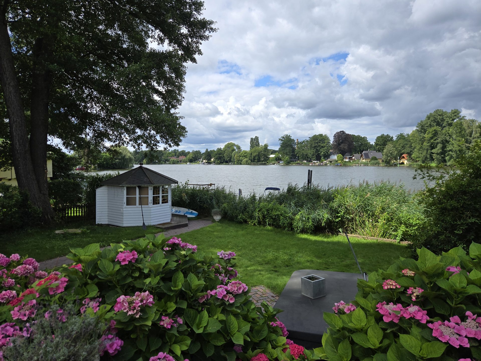 Privater Bootssteg am Krüpelsee mit Seeblick – Villa Kablow